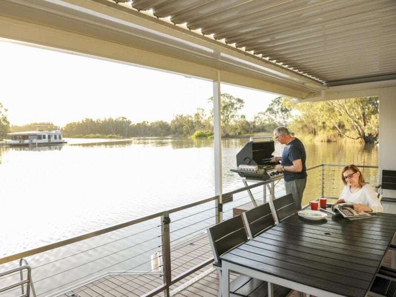 Riverland Accommodation Houseboats on the Murray River